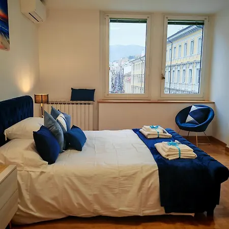 Apartment Jonathan Luxury Per 10 *