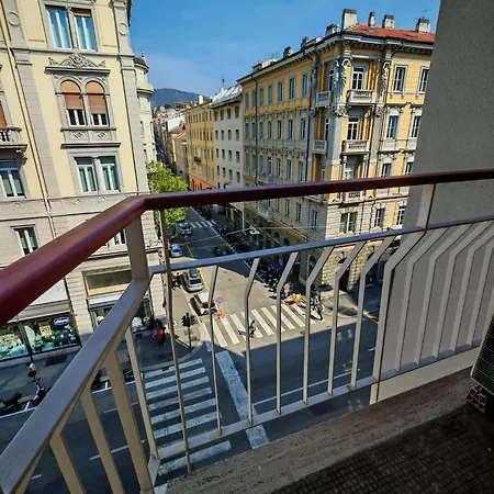 아파트 Jonathan Luxury Per 10 *