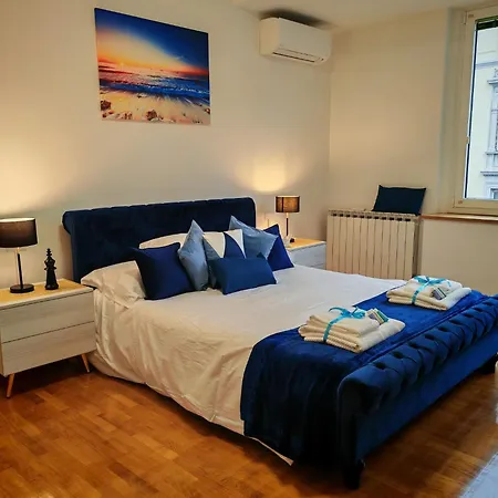 Jonathan Luxury Per 10 Apartment Trieste